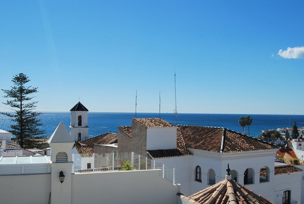 Apartamentos Plaza Nerja Exterior foto