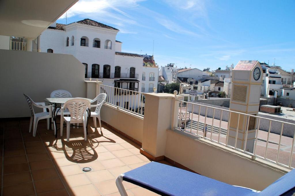 Apartamentos Plaza Nerja Habitación foto